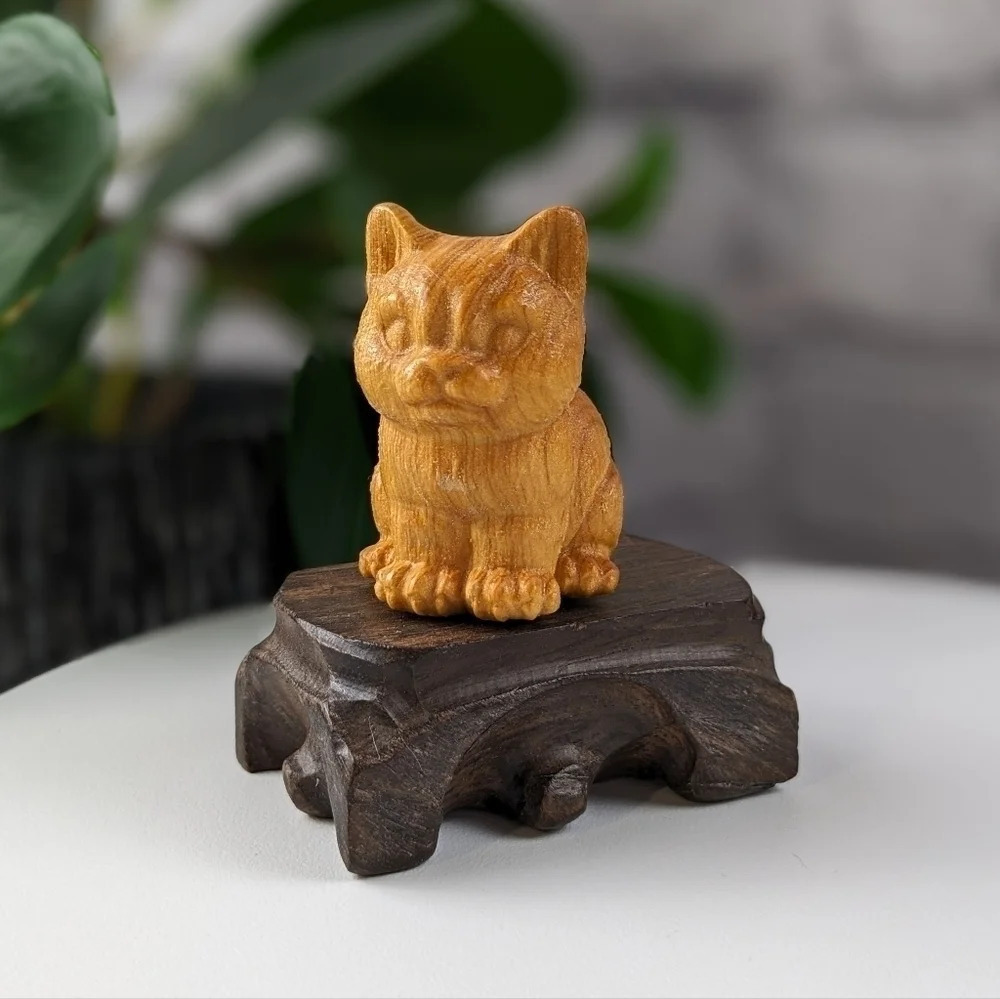 Wooden hand carved cat statue figurine sitting chonky fat ginger orange kitty - Picture 3 of 11